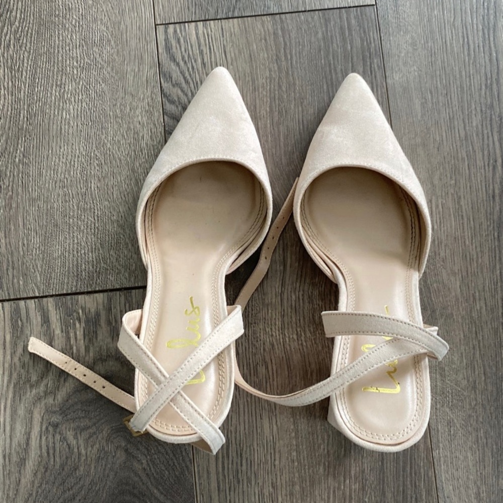 Block pointed toe heels